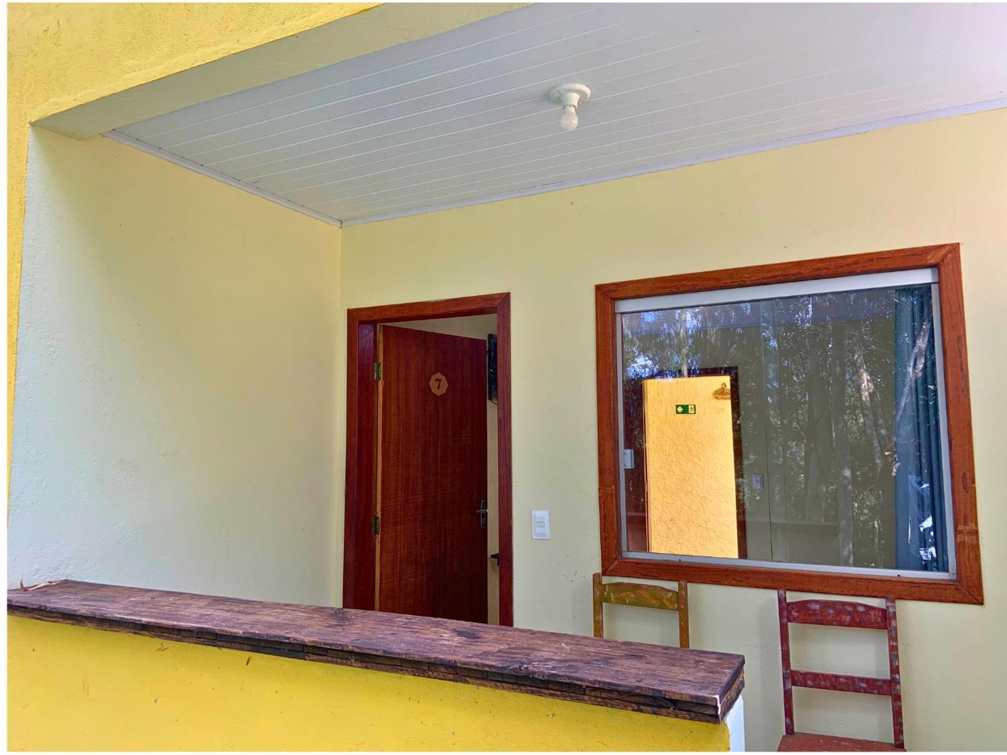 Pousada E Restaurante Casinha Velha Macacos  Exterior foto